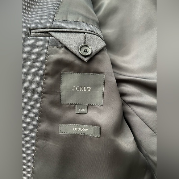 J. Crew Ludlow Grey Men's Blazer - Picture 2 of 9
